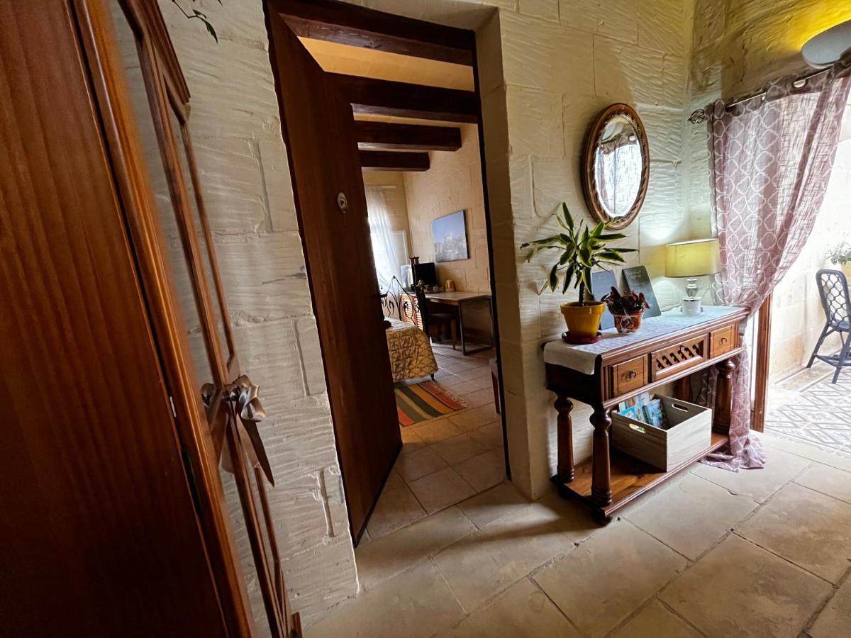 Encanto Vegetarian Bed & Breakfast Panzió Xagħra Kültér fotó